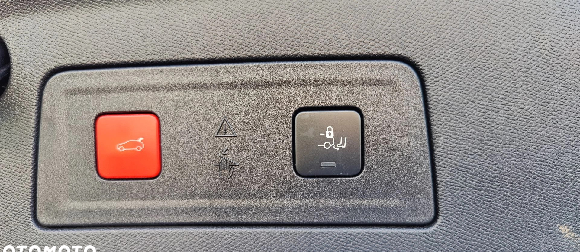 Peugeot 508 cena 98500 przebieg: 128849, rok produkcji 2019 z Orzesze małe 154